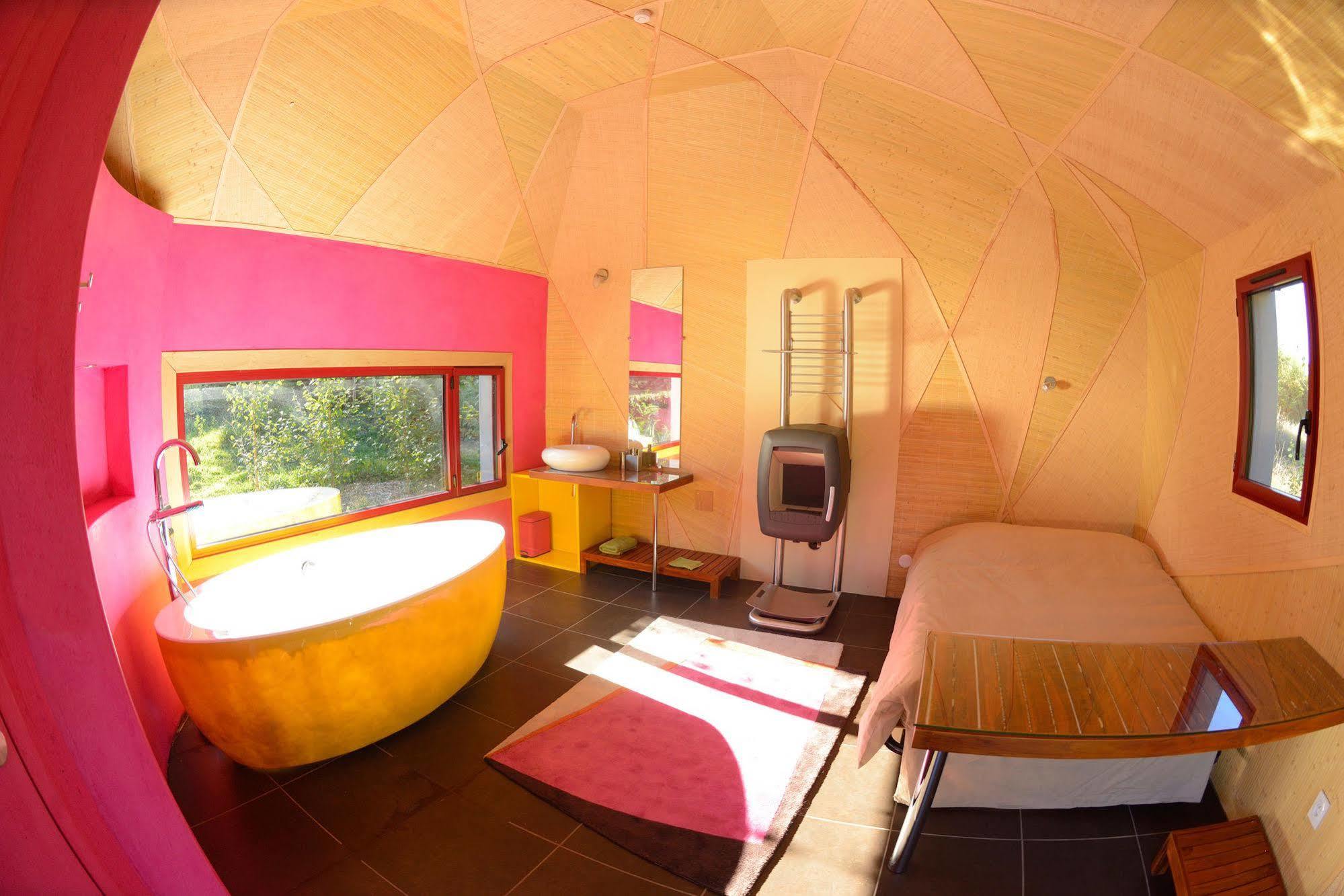 Terragora Lodges - Hebergement Atypique Les Epesses Luaran gambar